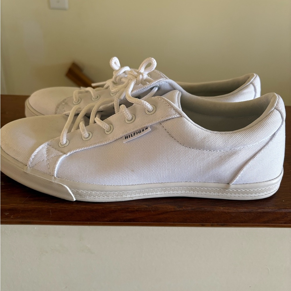 Tommy Hilfiger White Canvas Sneakers